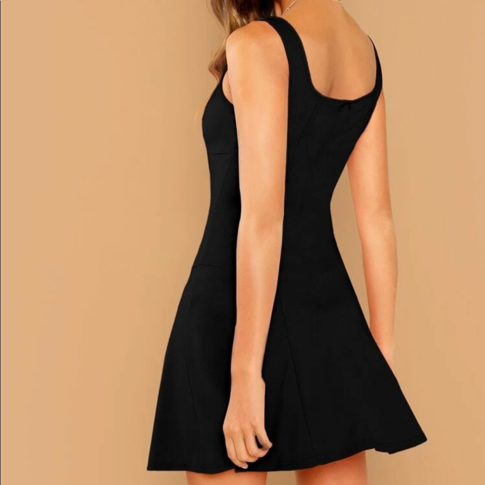 Square neck solid tank swing skater dress maroon - Picture 3 of 6